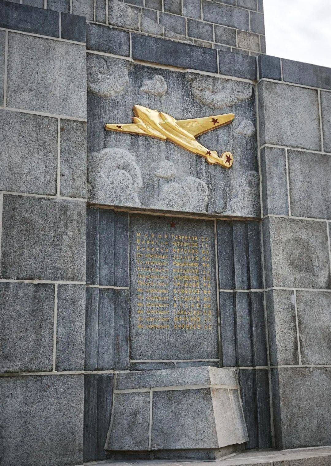 放这份“为人民”的诚意太圈粉！AG真人app人民广场焕新开(图3)